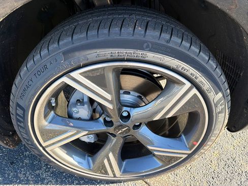 New 2026 Genesis GV80 2.5T Prestige image 12