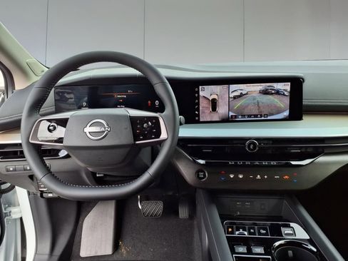 New 2025 Nissan Murano SL image 12