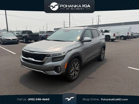 Used 2023 Kia Seltos SX AWD/4WD image 1