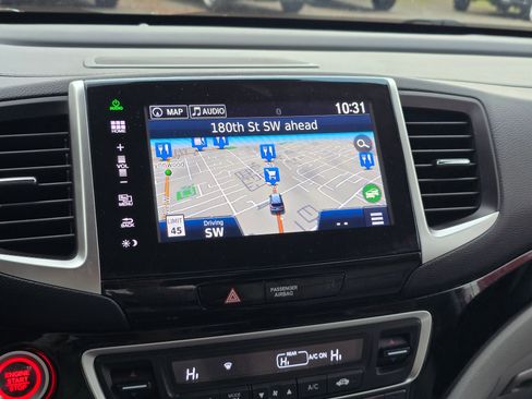 Used 2016 Honda Pilot Elite image 23