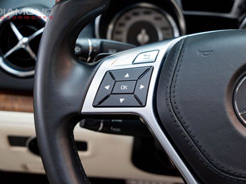 Used 2013 Mercedes-Benz SL 550 image 85