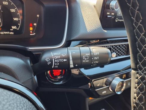 Certified 2024 Honda Civic Sport Touring image 19