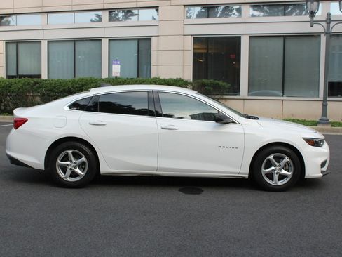 Used 2016 Chevrolet Malibu LS FWD image 6