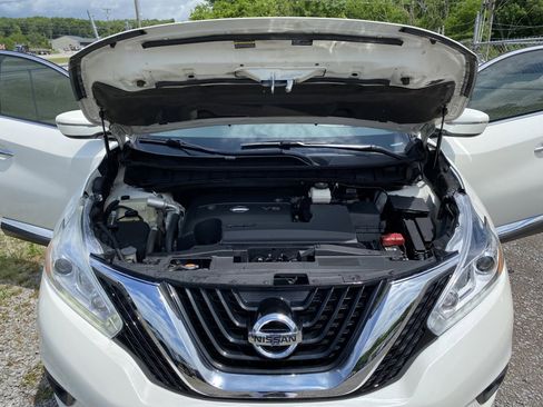 Used 2016 Nissan Murano SV FWD image 19