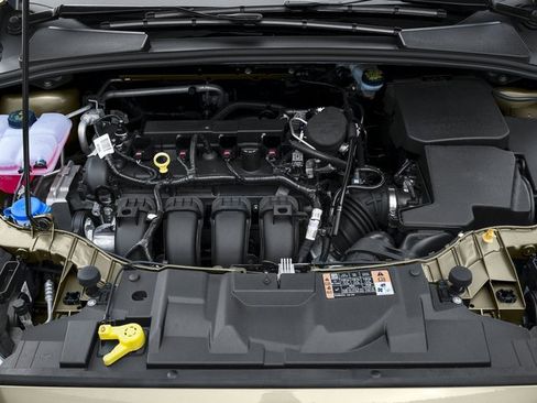 Used 2016 Ford Focus SE FWD image 13