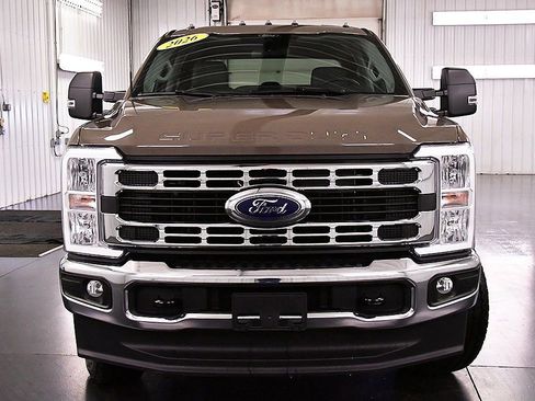 New 2026 Ford F250 XLT w/ FX4 Off-Road Package image 2