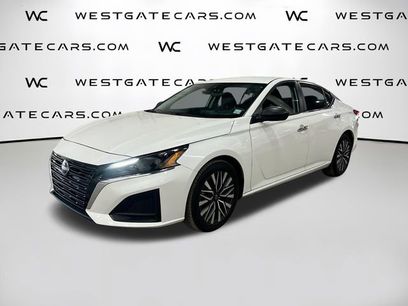 Used 2024 Nissan Altima 2.5 SV