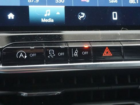 New 2026 Jeep Compass Latitude AWD/4WD image 41