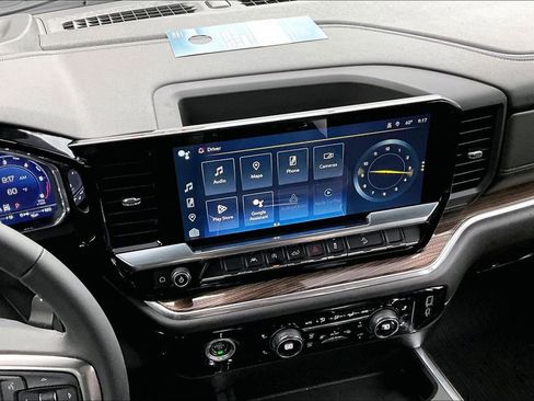 Used 2023 Chevrolet Silverado 1500 RST image 10