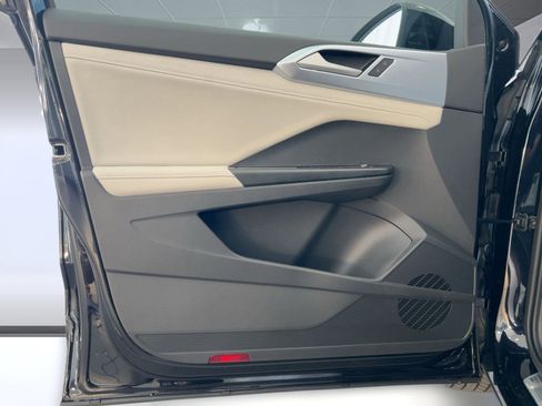 New 2026 Volkswagen Taos SE image 21