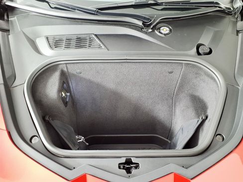Used 2022 Chevrolet Corvette Stingray Premium Conv w/ Battery Protection Package RWD image 24