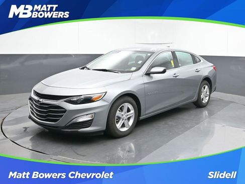 Used 2024 Chevrolet Malibu LS image 1