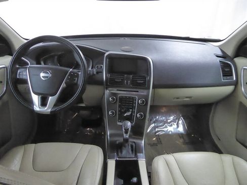 Used 2014 Volvo XC60 3.2 AWD/4WD image 9