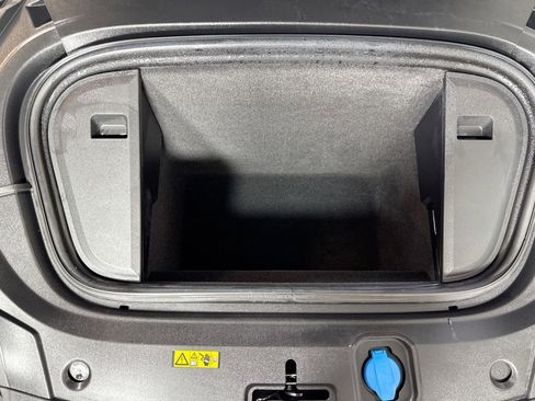 Used 2022 Audi e-tron GT Prestige w/ Prestige Package image 28