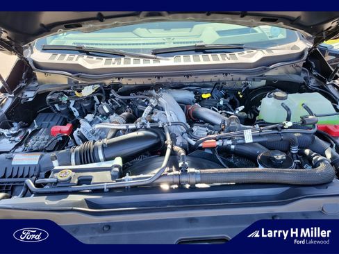 New 2025 Ford F350 Platinum w/ Tremor Off-Road Package image 21