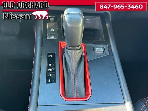 Used 2025 Nissan Kicks SR FWD image 17