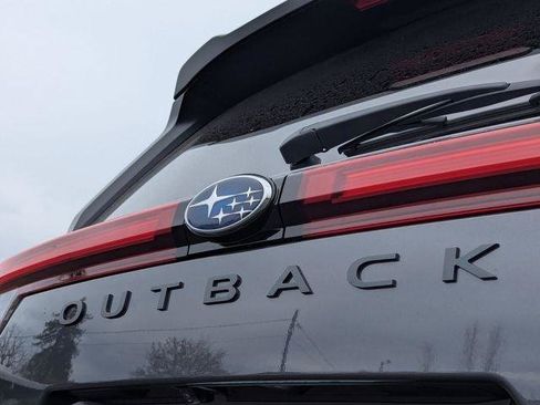 Used 2026 Subaru Outback Limited AWD/4WD image 36