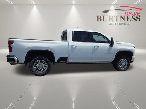 Certified 2022 Chevrolet Silverado 2500 High Country w/ Safety Package II AWD/4WD image 9
