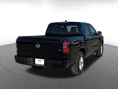 Used 2024 Nissan Frontier SV image 12