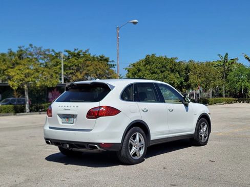 Used 2014 Porsche Cayenne Diesel Platinum Edition AWD/4WD image 6