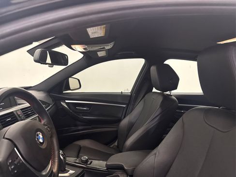Used 2018 BMW 330i Sedan RWD image 29