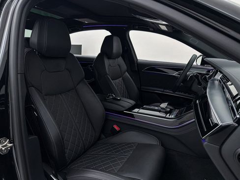 Used 2024 Audi S8 image 42