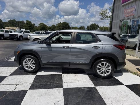 Used 2021 Chevrolet TrailBlazer LS AWD/4WD image 8
