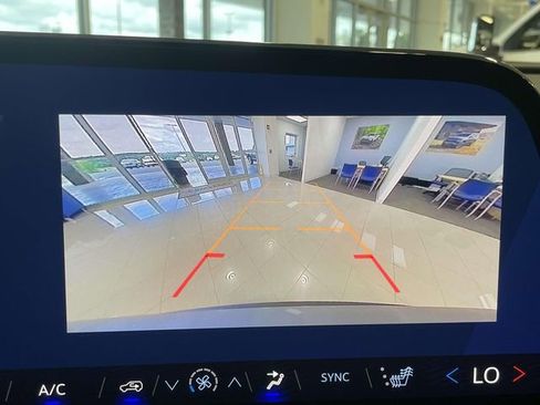 New 2026 Chevrolet Traverse LT image 20