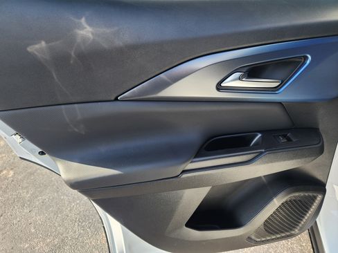 New 2026 Chevrolet Equinox EV LT image 16