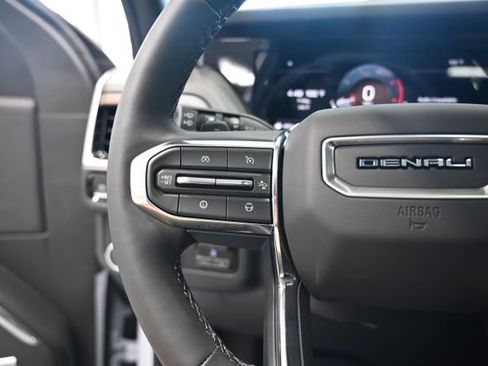New 2026 GMC Yukon Denali w/ Denali Reserve Package AWD/4WD image 25