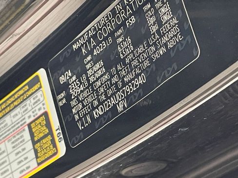 Used 2025 Kia Soul LX w/ LX Technology Package image 27