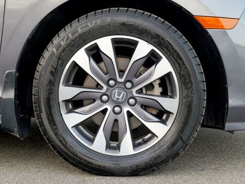 Used 2023 Honda Odyssey EX-L image 12