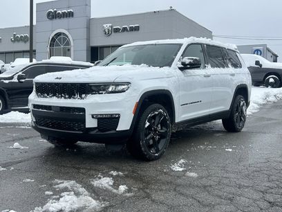 New 2025 Jeep Grand Cherokee L Limited w/ Black Appearance Package