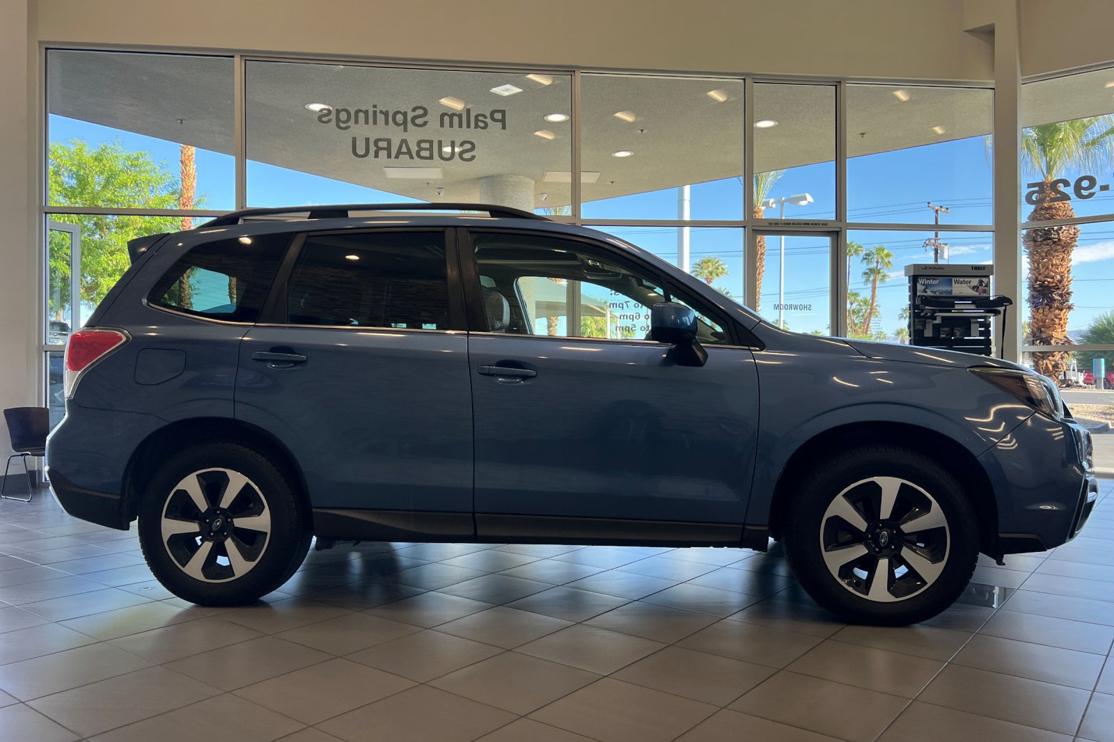 Used 2018 Subaru Forester 2.5i Limited AWD/4WD image 6