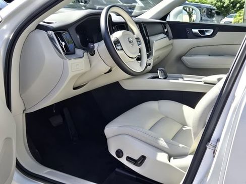 Used 2023 Volvo XC60 B5 Plus w/ Protection Package Premier image 14