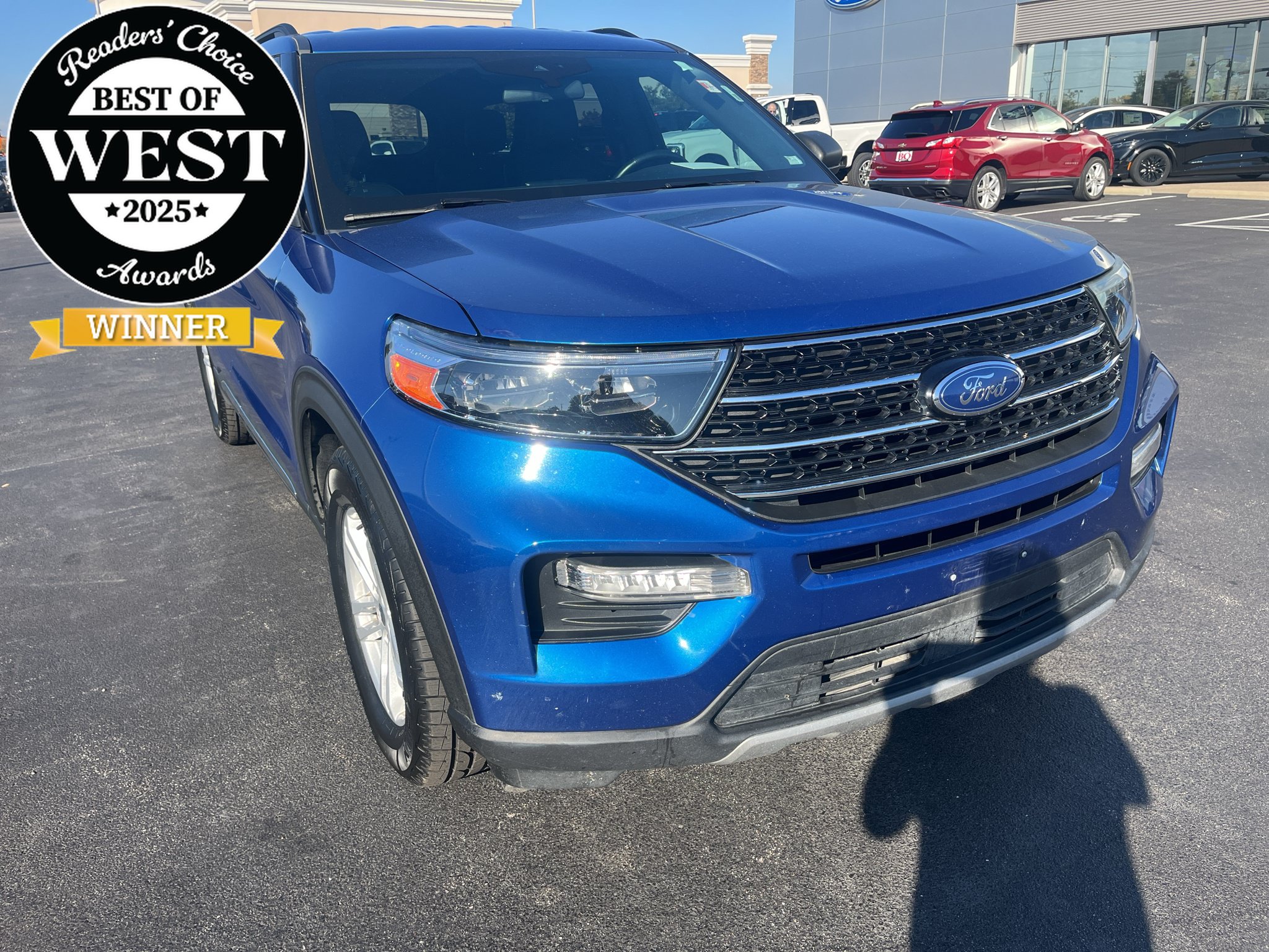 Used 2020 Ford Explorer XLT w/ Equipment Group 202A RWD image 1