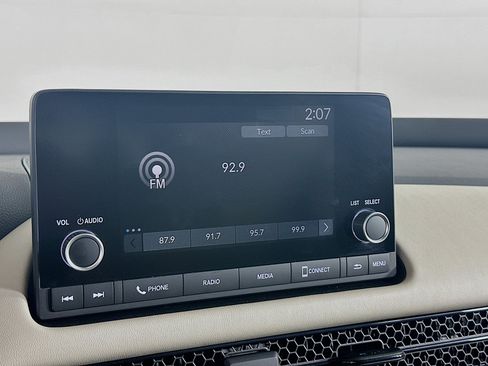Used 2023 Honda HR-V LX image 19