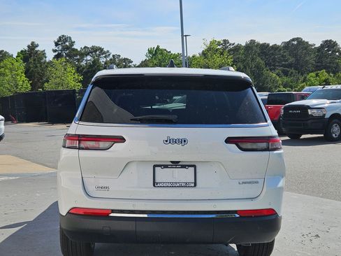 New 2026 Jeep Grand Cherokee L Laredo RWD image 6