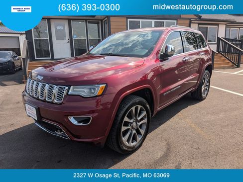 Used 2017 Jeep Grand Cherokee Overland AWD/4WD image 1