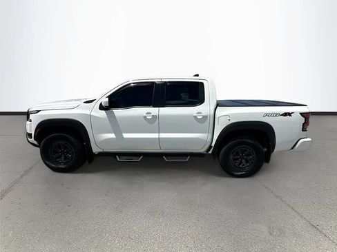 Used 2025 Nissan Frontier PRO-4X AWD/4WD image 4