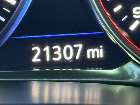 Certified 2025 Chevrolet Blazer RS image 21