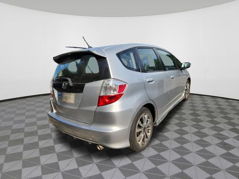 Used 2013 Honda Fit Sport image 4