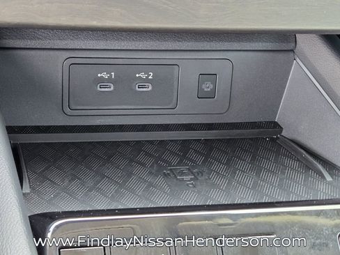 Used 2025 Nissan Murano SV image 29