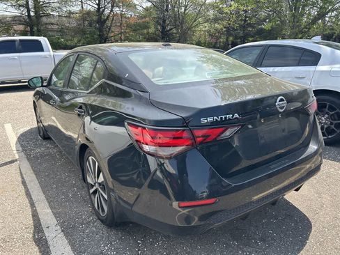 Used 2020 Nissan Sentra SV w/ SV Premium Package image 13
