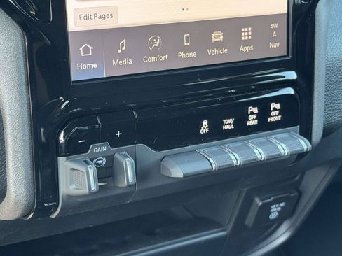 New 2026 RAM 2500 Tradesman AWD/4WD image 6