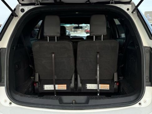 Used 2015 Ford Explorer XLT w/ Equipment Group 202A image 19