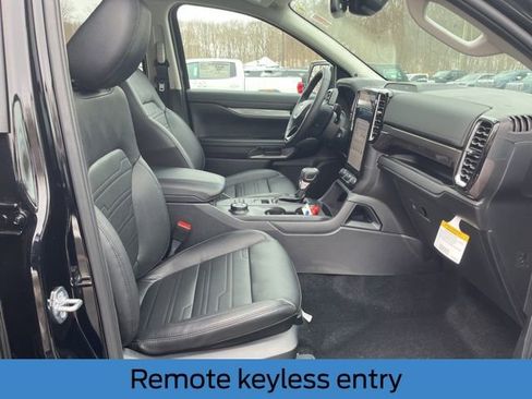 New 2025 Ford Ranger Lariat w/ FX4 Off-Road Package image 17