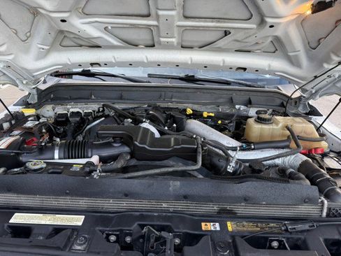 Used 2014 Ford F450 XL w/ Power Equipment Group image 17