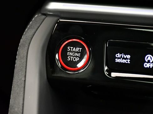 New 2025 Audi SQ5 Premium Plus image 27