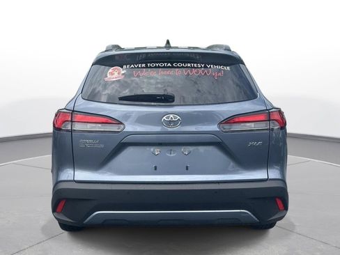 Used 2026 Toyota Corolla Cross XLE w/ Convenience Package FWD image 7